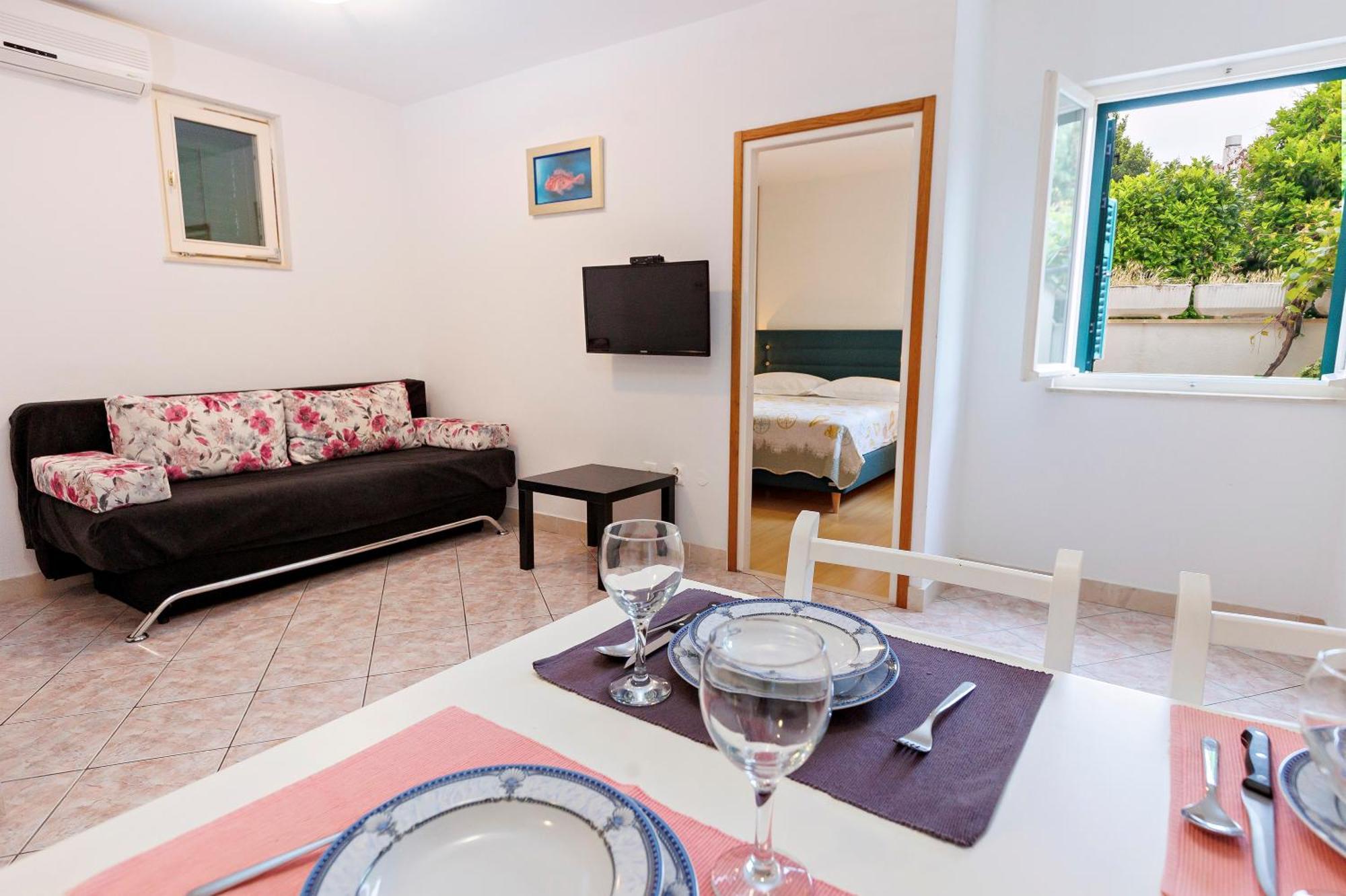 Apartments Baricevic Bol Exterior photo