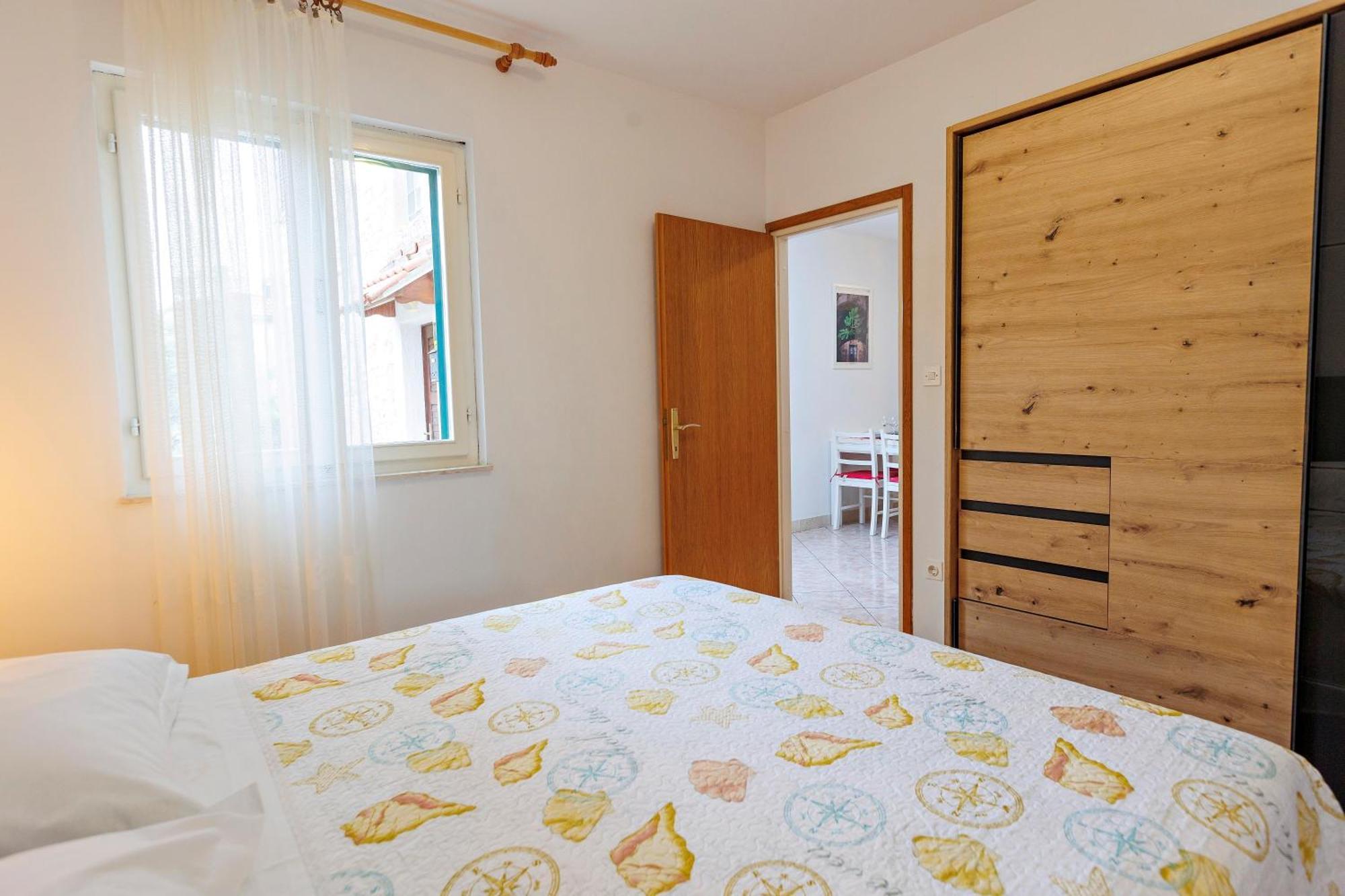 Apartments Baricevic Bol Exterior photo