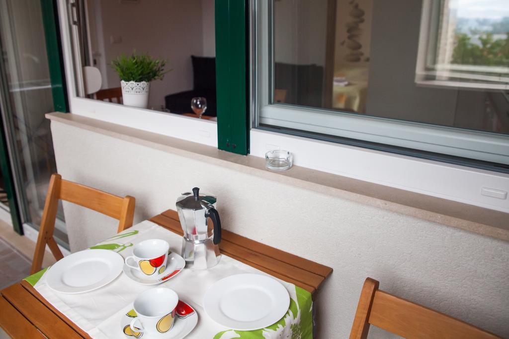 Apartments Baricevic Bol Exterior photo